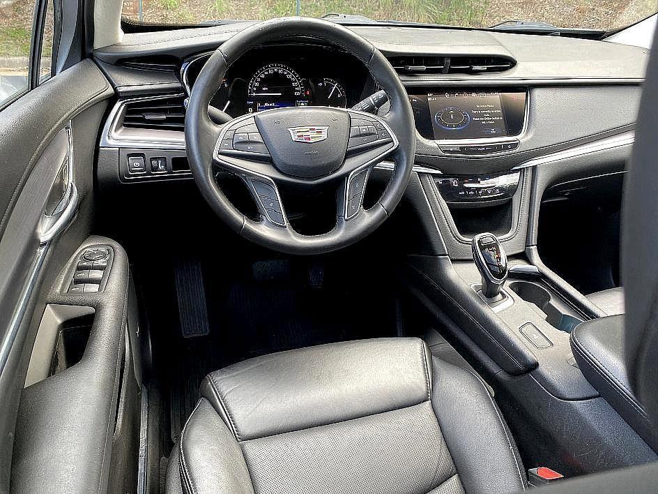 used 2018 Cadillac XT5 car, priced at $17,486