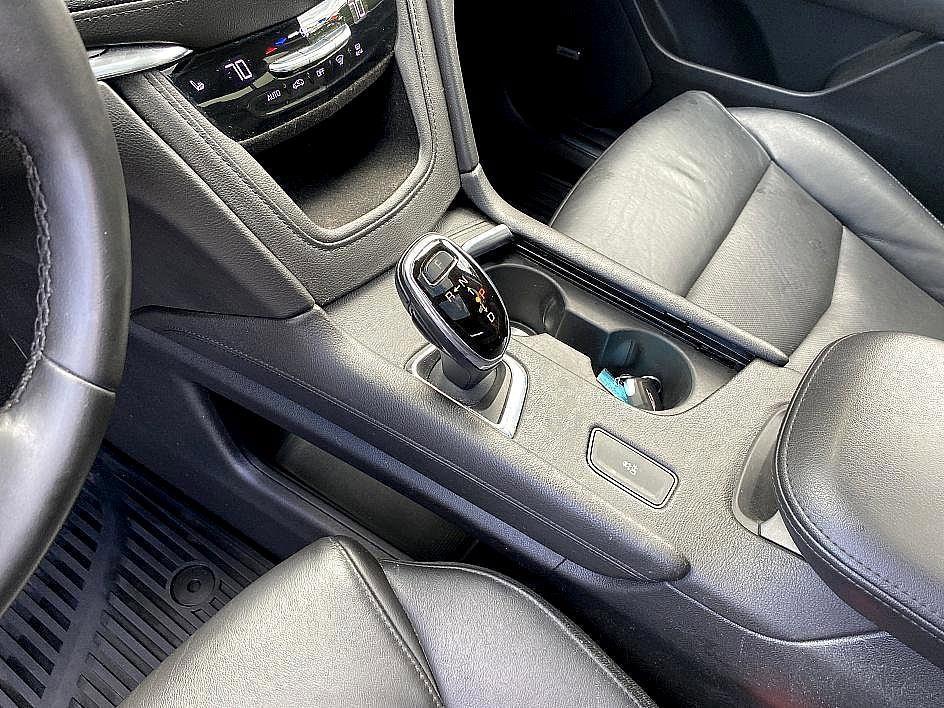 used 2018 Cadillac XT5 car, priced at $17,486