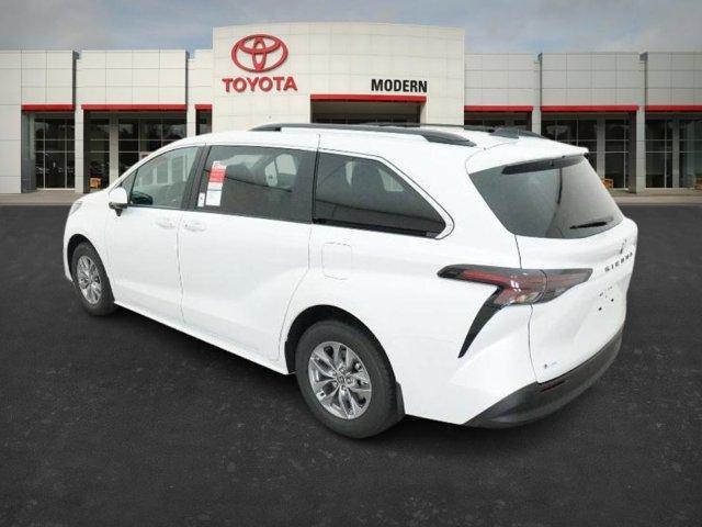 new 2025 Toyota Sienna car, priced at $47,137