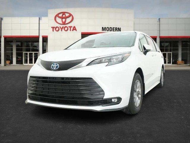 new 2025 Toyota Sienna car, priced at $47,137