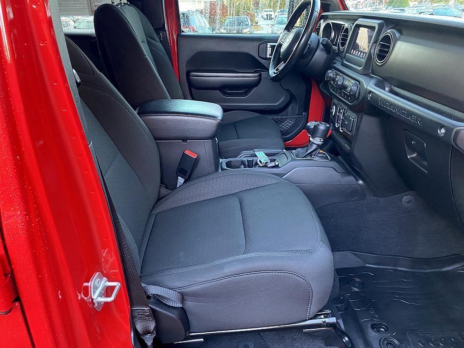 used 2021 Jeep Wrangler Unlimited car, priced at $26,984