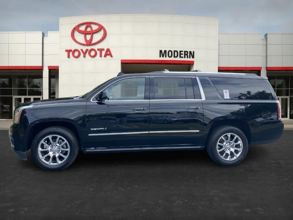 used 2018 GMC Yukon XL car, priced at $22,486