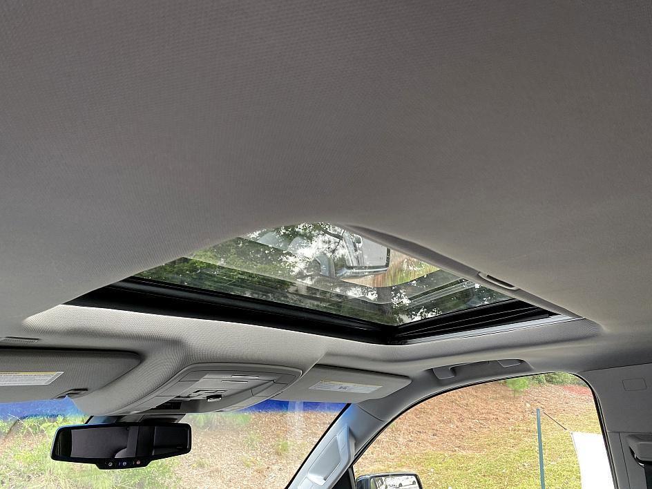 used 2018 GMC Yukon XL car, priced at $22,486