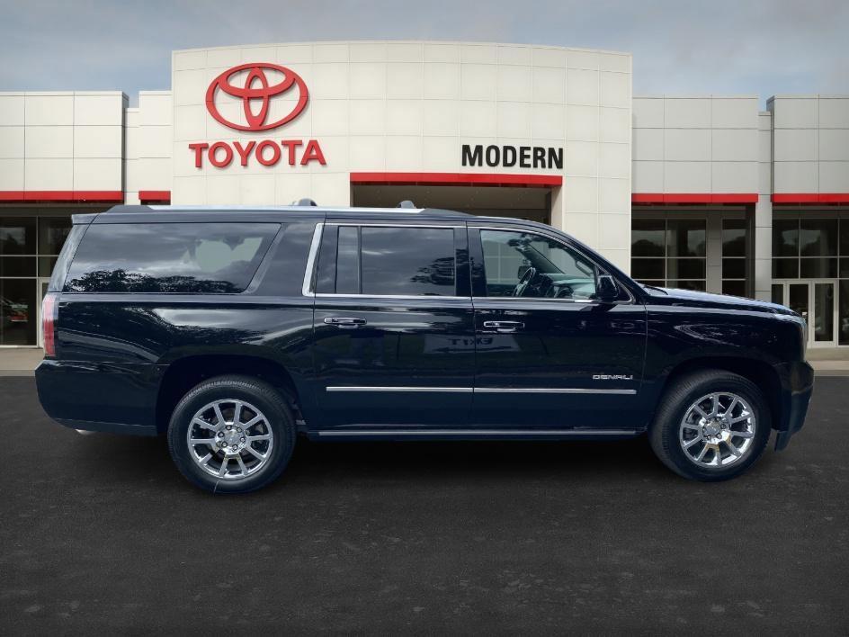 used 2018 GMC Yukon XL car, priced at $22,486