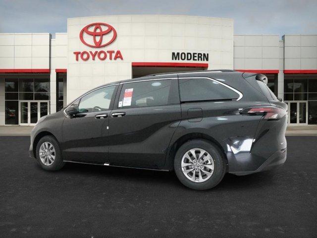 new 2026 Toyota Sienna car, priced at $46,962