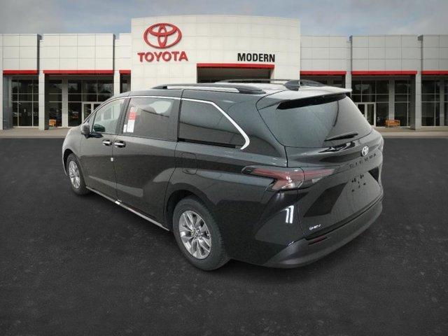 new 2026 Toyota Sienna car, priced at $46,962