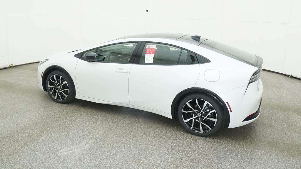 new 2025 Toyota Prius Plug-In Hybrid car, priced at $41,397