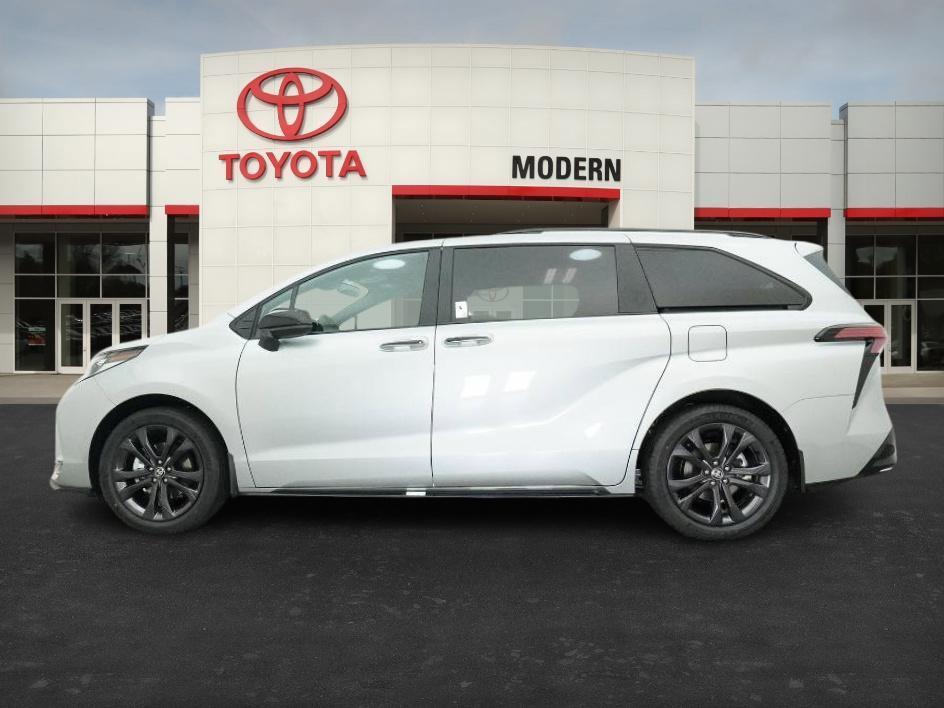 new 2025 Toyota Sienna car, priced at $50,092
