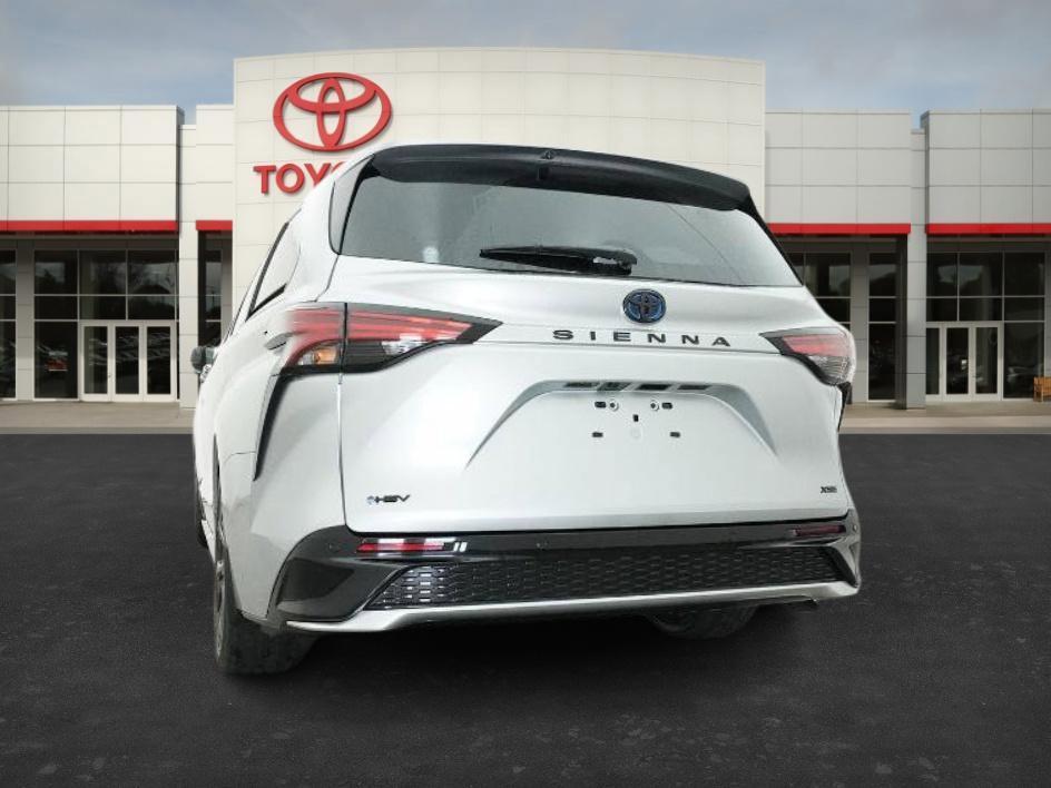 new 2025 Toyota Sienna car, priced at $50,092