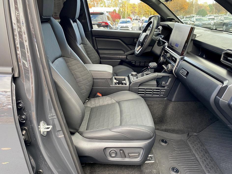 used 2025 Toyota 4Runner car, priced at $50,984