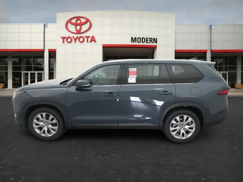 new 2026 Toyota Highlander car, priced at $57,904