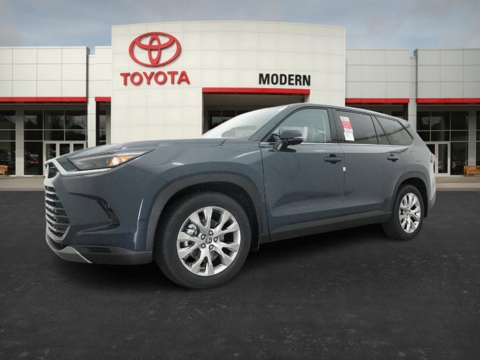 new 2026 Toyota Highlander car, priced at $57,904