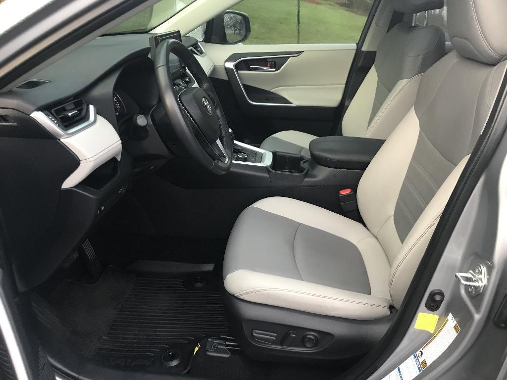 used 2022 Toyota RAV4 Hybrid car, priced at $32,881