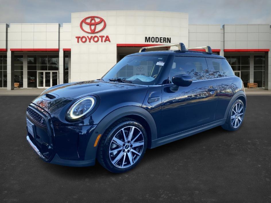 used 2023 MINI Hardtop car, priced at $23,696