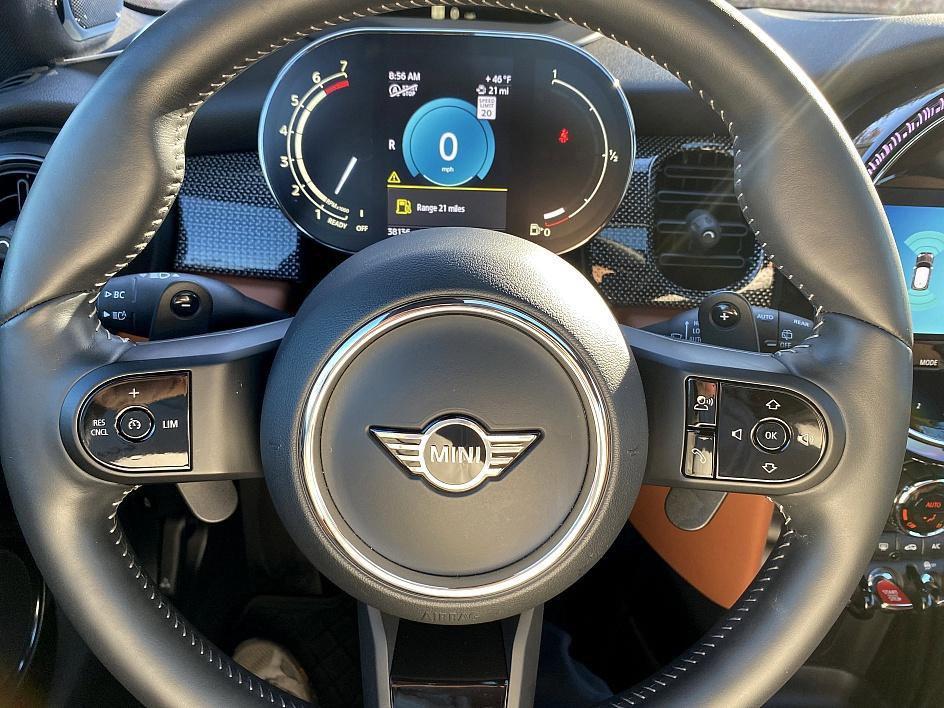 used 2023 MINI Hardtop car, priced at $23,696