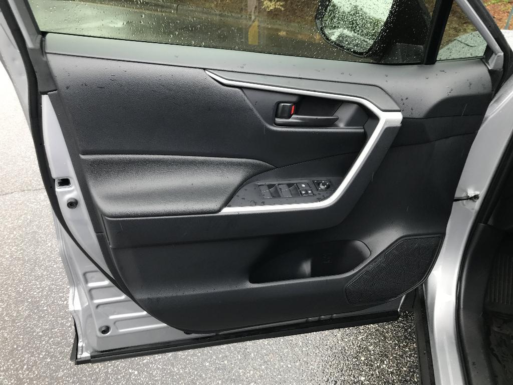 used 2025 Toyota RAV4 Hybrid car, priced at $35,986