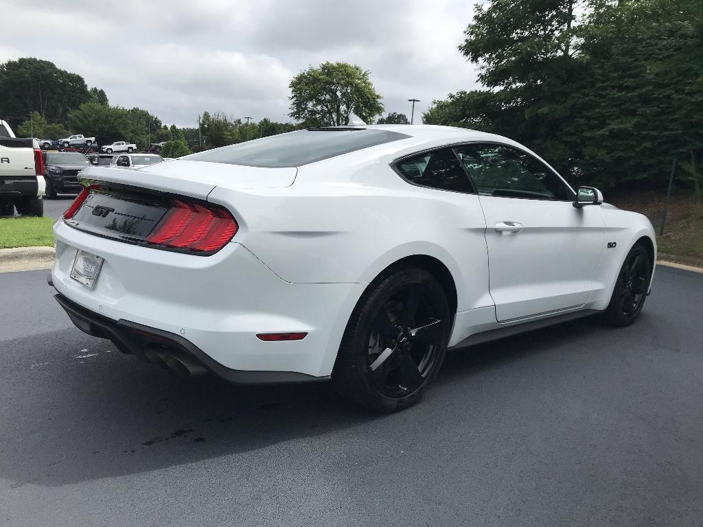 used 2022 Ford Mustang car, priced at $34,886