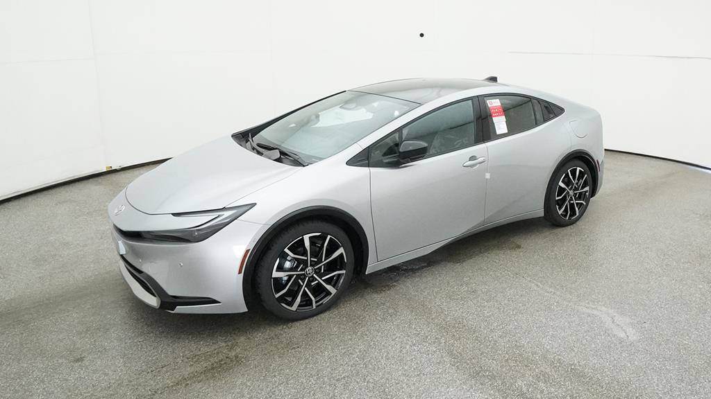 new 2025 Toyota Prius Plug-In Hybrid car, priced at $44,117