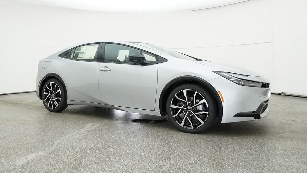 new 2025 Toyota Prius Plug-In Hybrid car, priced at $44,117
