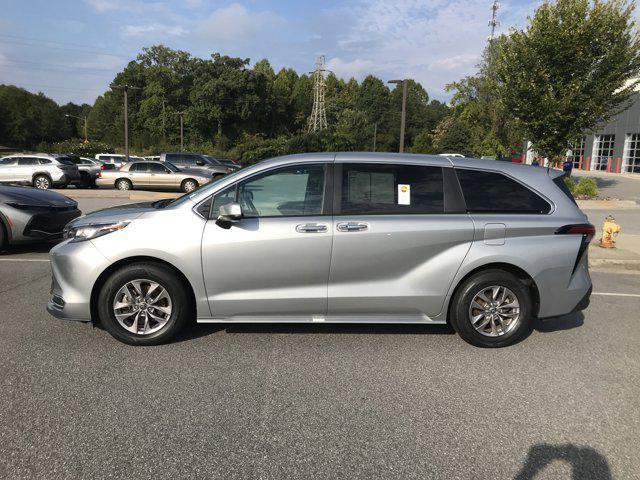 used 2022 Toyota Sienna car, priced at $38,799