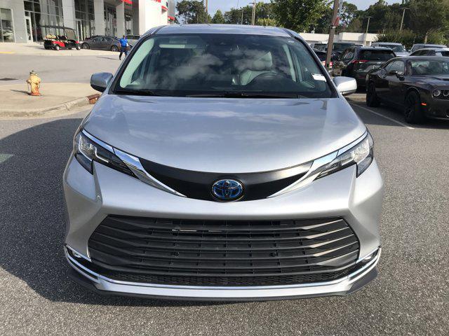 used 2022 Toyota Sienna car, priced at $38,799