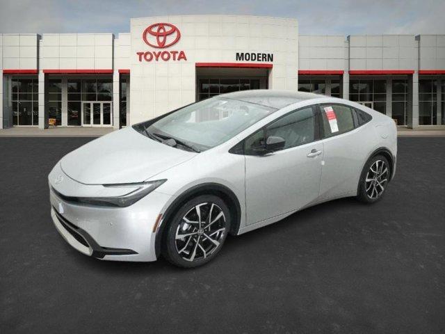new 2026 Toyota Prius Plug-In Hybrid car, priced at $44,748