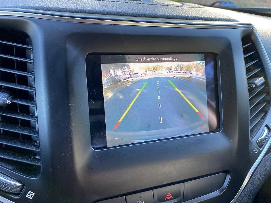 used 2019 Jeep Cherokee car, priced at $14,919