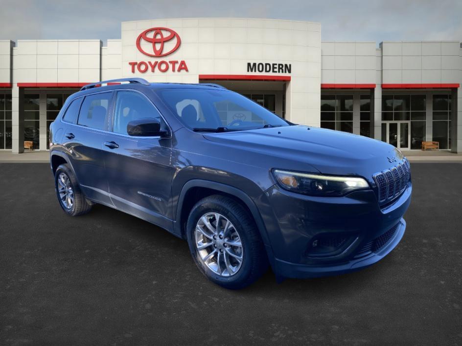 used 2019 Jeep Cherokee car, priced at $14,919