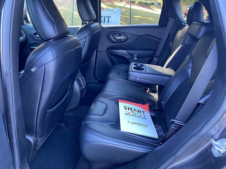 used 2019 Jeep Cherokee car, priced at $14,919