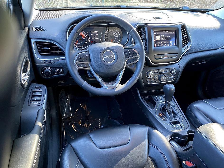 used 2019 Jeep Cherokee car, priced at $14,919