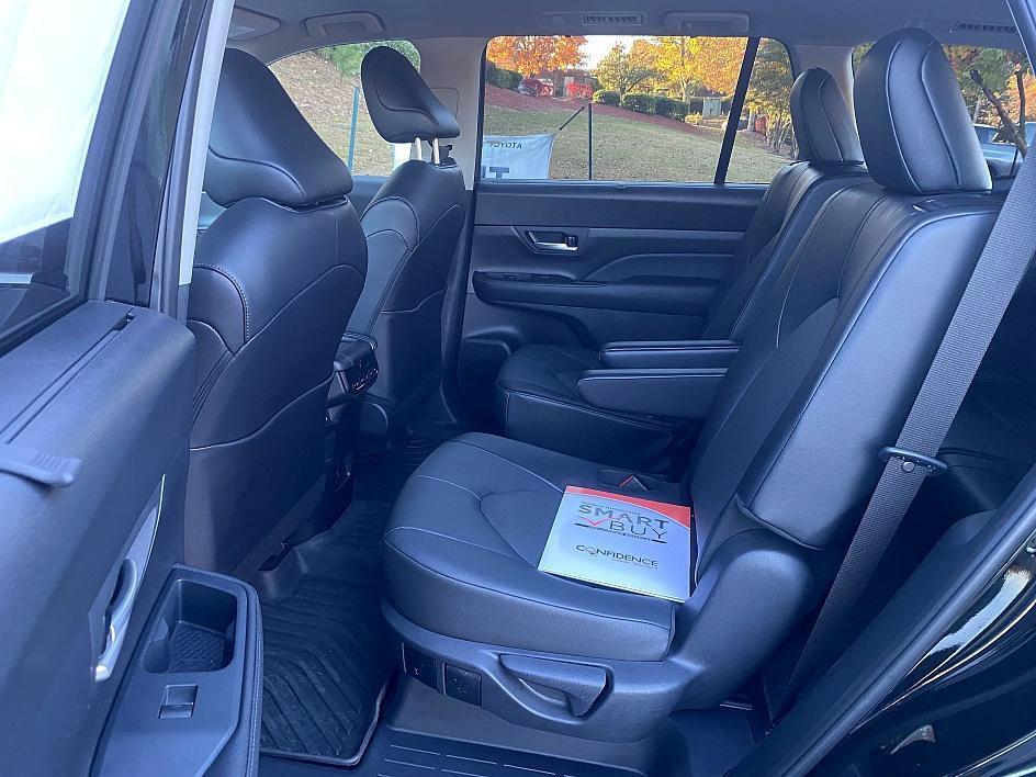 used 2025 Toyota Grand Highlander car, priced at $46,351