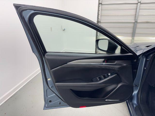 used 2018 Mazda Mazda6 car, priced at $20,535