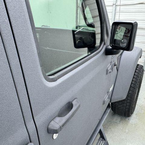 used 2018 Jeep Wrangler Unlimited car, priced at $28,999