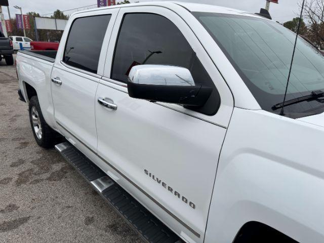 used 2015 Chevrolet Silverado 1500 car, priced at $25,999