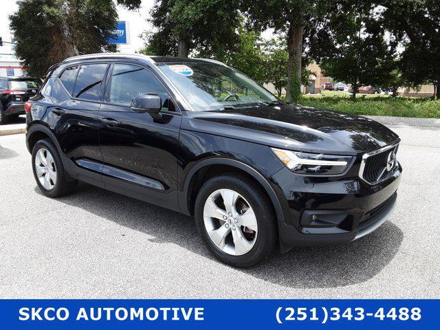 used 2022 Volvo XC40 car, priced at $21,900