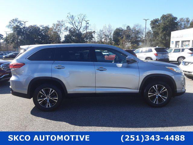 used 2019 Toyota Highlander car, priced at $19,990