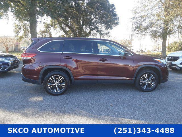 used 2019 Toyota Highlander car, priced at $21,500