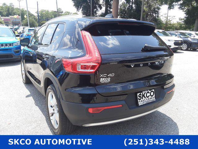 used 2020 Volvo XC40 car, priced at $18,500