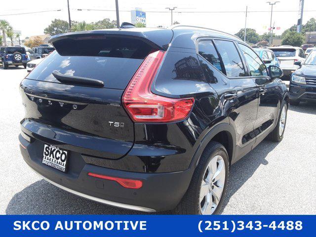 used 2020 Volvo XC40 car, priced at $18,500