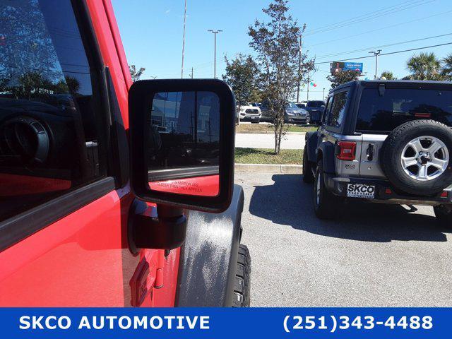 used 2015 Jeep Wrangler Unlimited car, priced at $18,200