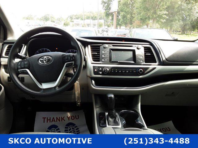 used 2019 Toyota Highlander car, priced at $22,500