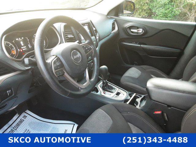 used 2014 Jeep Cherokee car, priced at $7,500