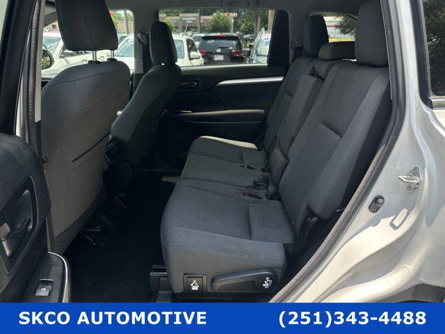 used 2016 Toyota Highlander car, priced at $18,500