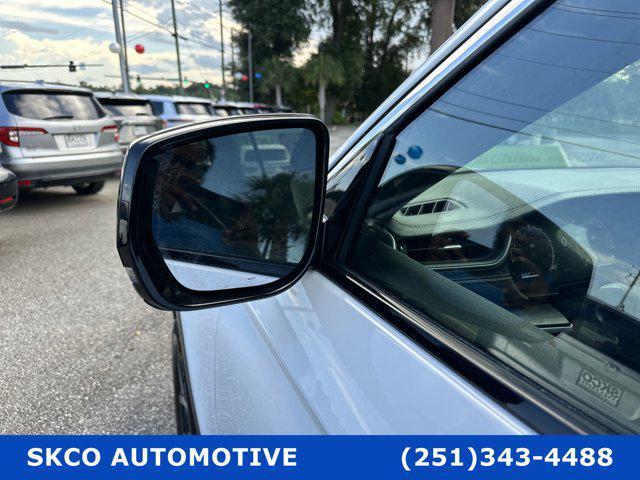 used 2024 Jeep Grand Cherokee car, priced at $35,500