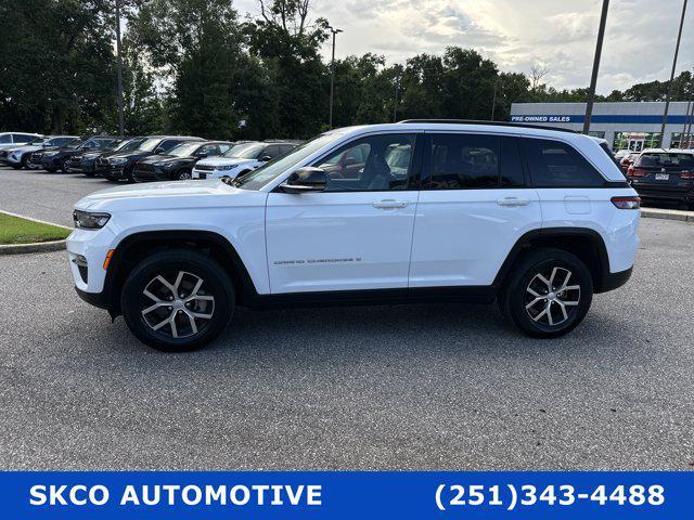 used 2024 Jeep Grand Cherokee car, priced at $35,500