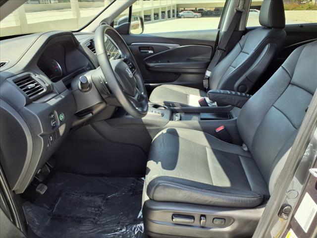 used 2022 Honda Pilot car, priced at $31,995