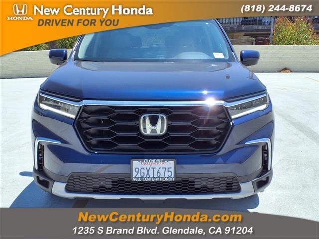 used 2023 Honda Pilot car, priced at $37,603