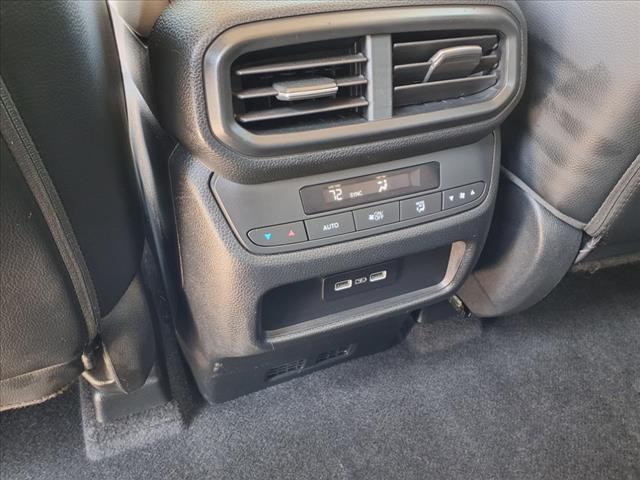 used 2023 Honda Pilot car, priced at $37,603