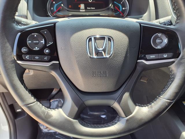 used 2022 Honda Pilot car, priced at $30,499