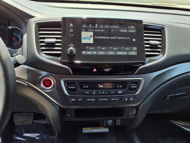 used 2022 Honda Pilot car, priced at $30,499